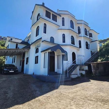 Bob Lesiure Hotel Ooty Ngoại thất bức ảnh