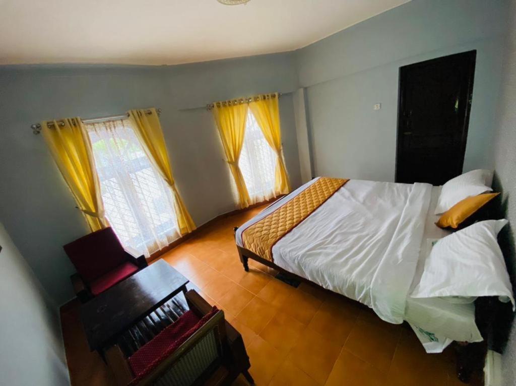 Bob Lesiure Hotel Ooty Ngoại thất bức ảnh