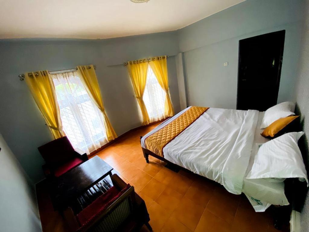 Bob Lesiure Hotel Ooty Ngoại thất bức ảnh
