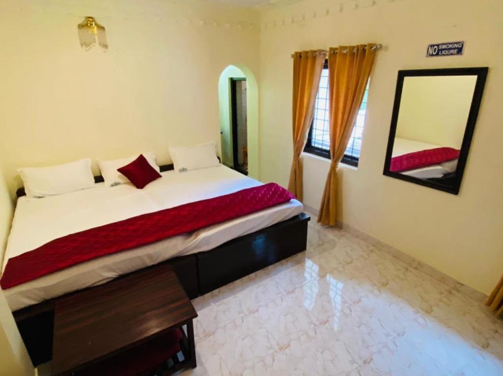 Bob Lesiure Hotel Ooty Ngoại thất bức ảnh