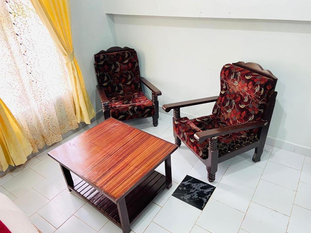 Bob Lesiure Hotel Ooty Ngoại thất bức ảnh